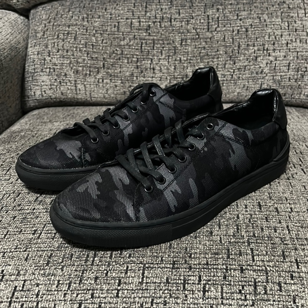 Steve Madden shoes